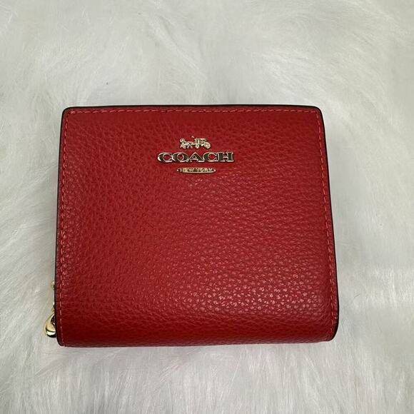 Coach Snap Wallet In Leather/Gold/Bold Red C2862 NWT - Picture 1 of 6